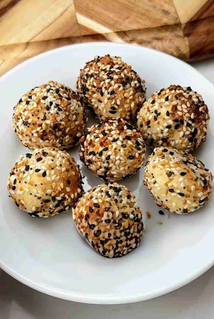 Air Fryer Everything Bagel Bites